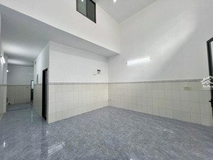 bán nhà hẻm 1674 tỉnh lộ 10 hẻm xe hơi