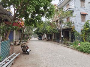 siêu phẩm phù khê - từ sơn - đường 3 ô tô tránh nhau - 184m2 - 2,x tỷ (x bé xíu)