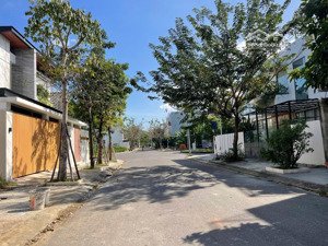 bán lô đất đường thông mỹ gia gói 5 hướng đông giá chỉ 5,3 tỷ ( bao tất cả)