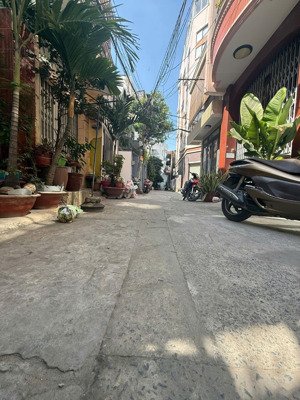 hẻm xe hơi bùi đình túy bình thạnh 46m 3 tầng 7 tỷ