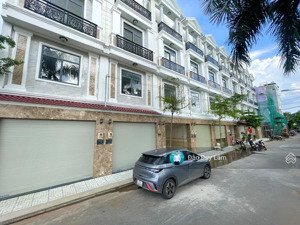 nguyên căn mới 100%, 4 tầng khu đồng bộ sát vạn phúc, ven sông sài gòn - phù hợp ở, làm văn phòng