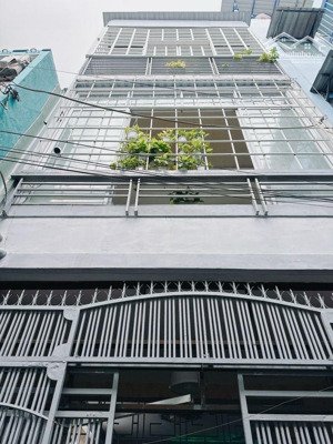 bán nhà đường đoàn văn bơ, 4x12m, gần cầu camelt, quận 4, chỉ 3. x tỷ