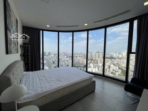 vinhomes golden river bason 3br view bitexco