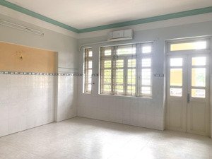 cho thuê nhà 100m2 - him lam 6a, bình chánh