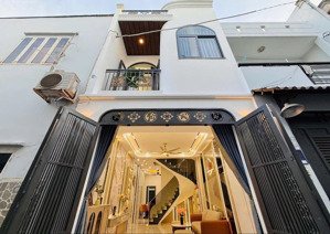 chủ đi nước ngoài bán nhà thành thái,p12,quận 10 , dt 65,6m2 , đang cho thuê 16tr/tháng