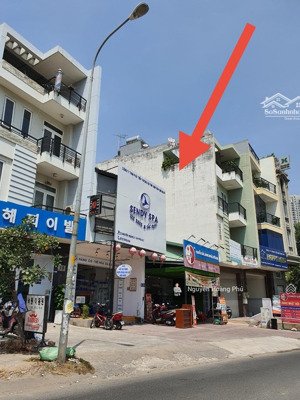 bán nhà cấp 4 tặng đất nguyễn hoàng p. an phú q2 dt: 8m x 16m cn 128m2 giá 22 tỷ