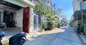 nhà 4 tầng giá ngộp - sân thượng trồng cây - hẻm xe tải - gần mặt tiền phạm văn đồng