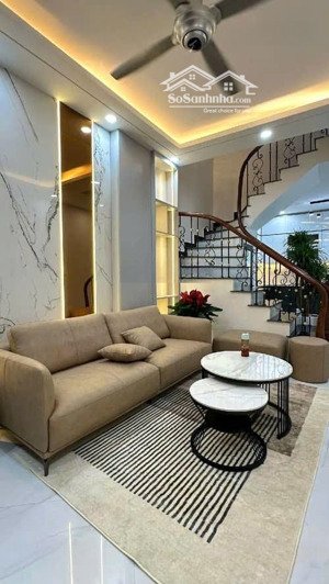 bán nhà riêng giá thỏa thuận, 62m2 tại thái hà, đống đa, hà nội