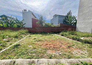 bán gấp 70m2 sát trục chính kinh doanh, sát công nghệ cao hòa lạc. giá loanh quanh 3 tỷ