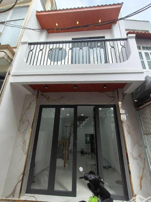 nhà 2 tầng sát quận 1 hưng phú -tổng dtsd 57m2 - vào ở ngay