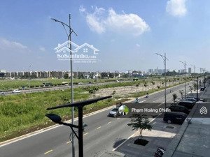 cho thuê shophouse song hành 5x20m giá 50 triệu hoàn thiện cơ bản đẹp, có thang máy, 5 tầng trống