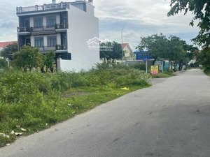 chính chủ cần bán nhanh nền 5x22m mt 1c đối diện trường mầm non long bình giá cực tốt chỉ 6,5 tỷ