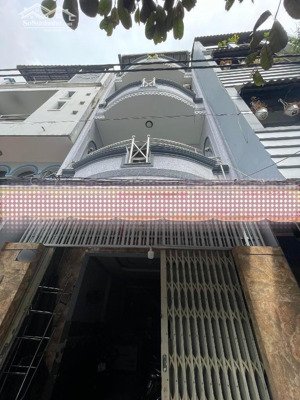 chủ gấp bán giảm tiếp 800 triệu, trường chinh, quận tân bình, 43m2, 4 tầng, hxh, sổ vuông vức