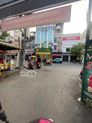 nhà hai mặt hẻm xe hơi đỗ cửa - hoàng hoa thám - 50m2, 2 tầng - nở hậu - chỉ 6.2 tỷ tl