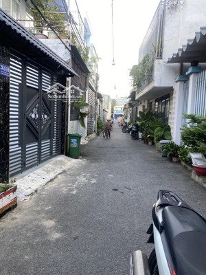 hẻm xe hơi 7 chỗ sát bưng ông thoàn chỉ 4.4 tỷ