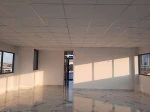 cho thuê sàn văn phòng mặt tiền vành đai tây, an khánh, quận 2, diện tích 10x20, giá 60 triệu/tháng