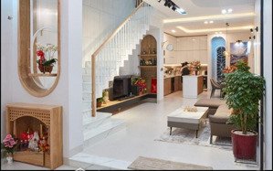 bán nhà lạc long quân ngõ ô tô thông ra võ chí công, 38m2, 11,5 tỷ