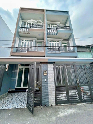 cần bán nhà riêng bán tại trần não, 12 tỷ, 96m2, hàng hiếm view đẹp q2, hcm