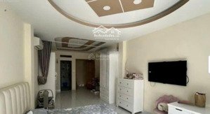 nhà mặt tiền diện tích xây dựng 282m2 ql13 bình thạnh cho thuê kinh doanh hoặc ở đều được