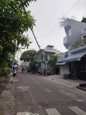 bán nhà riêng đường lê thận, 77m2, 4*18.8m, 3 tầng, 4pn-5wc, 9ty5, khu an ninh, thông tứ phía