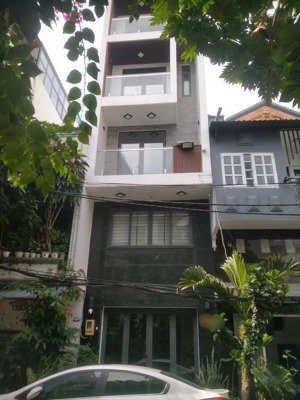 bán nhà đường số quận 7 - dt 162m2 - 5 tầng - đường 12m - giá nhỉnh 12 tỷ