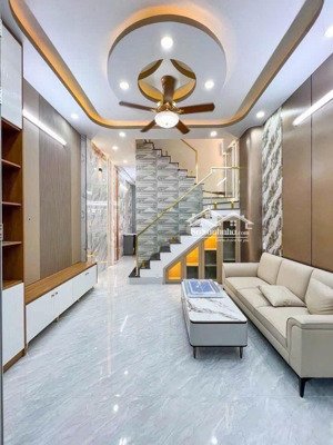 cô chú về quên cần bán gấp nhà đường số 10 - linh xuân gần thpt đào sơn tây chỉ 1 tỏi 850 shr