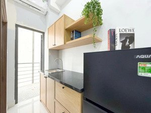 siêu rẻ đẹp mới chính chủ chưa qua sử dụng có thang máy ngay sân vận động phú thọ tô hiến thành