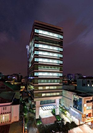 cho thuê tòa nhà mới xây 123 nguyễn đình chiểu quận 1