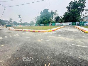 ngoại giao - diện tích 100m sát metro - sẵn sổ hồng - hỗ trợ vay ngân hàng