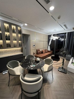 cho thuê căn góc 2pn 2wc 70m2 | full nội thất cao cấp