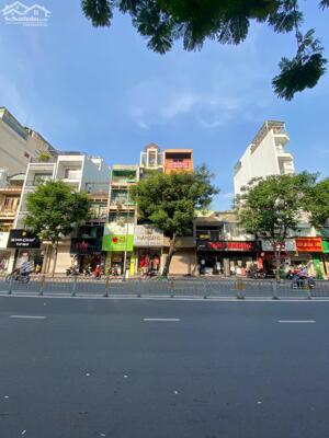 Cần bán nhà mặt tiền 324 Lê Văn Sỹ, Phường 14, Quận 3 DT 4x17m 5 tầng giá 38 tỷ hđ thuê 38 tỷ