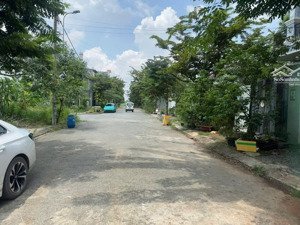 bán nhà kế vinhomes 2 lầu giá không có căn thứ 2 chỉ 4,8 tỷ