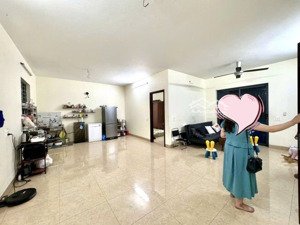 bán nhà ngô gia tự,diêm gỗ,dt75m.mt10m. nhà 2 mặt ngõ thông,ôtô.giá hơn 1x tỷ