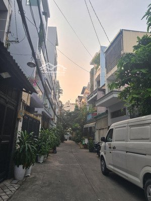 hxh thông 76 lê văn phan 3 tầng 5x16m giảm còn chỉ 6.5 tỷ