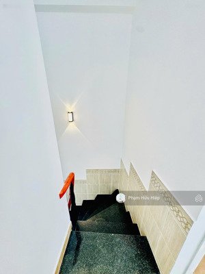 nhà mới đón tết phú nhuận, hẻm ôtô, cạnh cv gia định, gần sân bay, giá ~7 tỷ ở ngay đón tết mới!!