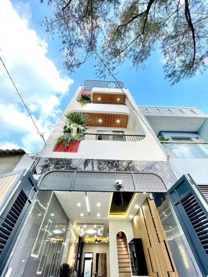 bán nhà đẹp đường tô hiến thành, quận 10, 75m2, ô tô ngủ được trong nhà,