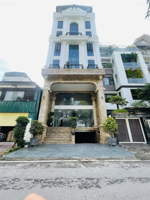 siêu phẩm tòa văn phòng, vỉa hè ô tô tránh vũ phạm hàm, cầu giấy 100m2 9 tầng chào 54 tỷ