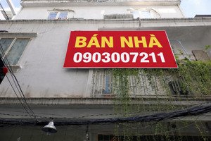 cần tiền bán nhà nhỏ, 3 tầng đường sô 7 cư xá đô thành , phương 4, quận 3 giá rẻ