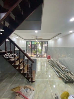 nhà 2 tầng xh tới nhà ngang hơn 4.5m dtcn 40m2 - gần khu chế xuất tân thuận -chỉ 5.6 tỳ