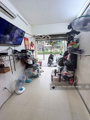 mặt tiền phan xích long - siêu hiếm - cho thuê 15tr/tháng chỉ 6ty7