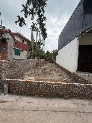 chủ cần bán 88m2 đất đông dư - bát tràng , đường ô tô tải thông các ngả