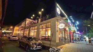 nhà góc 2 mặt tiền trần não, q2 - 52 tỷ, cafe highland thuê 103 tr/tháng, dt: 6,5m x 28m