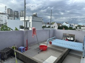 hàng hiếm - căn góc 3 mặt tiền - view công viên,gần chợ giồng giá chỉ 9ty