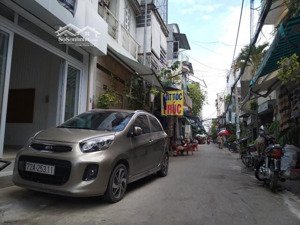 nhà ở diện tích lớn - dương thị giang q12 - hẻm xe hơi - 8 tỷ