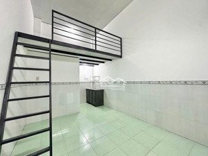 cho thuê phòng trọ gác cao, cực thoáng đường đông bắc (quận 12)