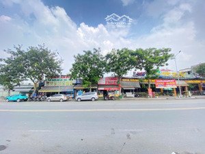 cần tiền ra nước ngoài bán gấp nhà mặt tiền đinh thị thi - xây dựng tự do - dt 95.3m2 - shr - gpxd