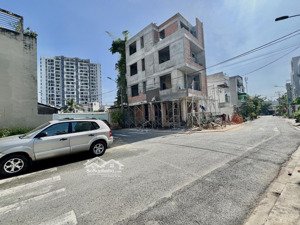 lô góc cực thoáng ngang hơn 6m vỉa hè khu phân lô xe hơi tránh cạnh chung cư vị trí quá đẹp