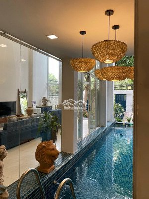 197tr/m2. biệt thự thảo điền. 40 tỷ. dt : 8 x 25,5 cn 203m2 ( siêu rẻ )