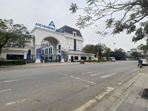 cổ dương đông anh nhà phân lô đấu giá ô tô tránh, vỉa hè kinh doanh giá nhỉnh 16 tỷ