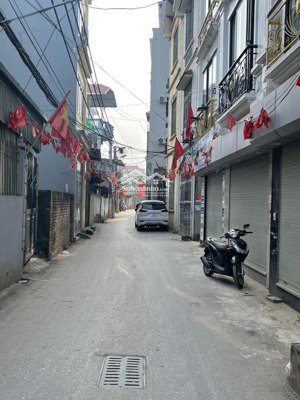 bán nhà quang trung - hà đông 35m -5 tầng -ngõ ô tô đỗ cửa - 50m ra mặt đường lớn